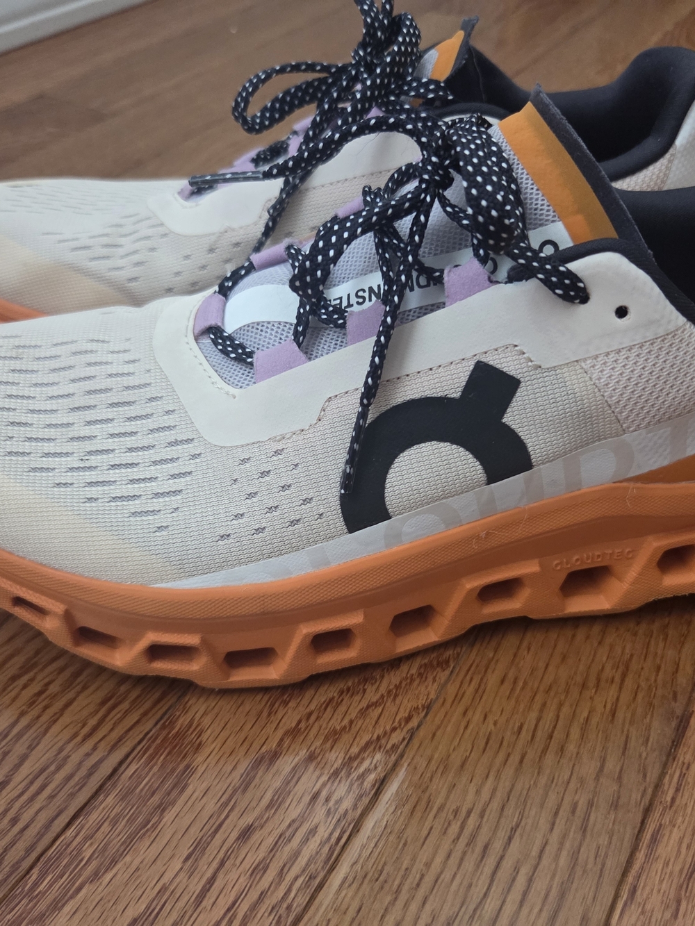 OnRunning Cloudmonster Shoes  -Cloudtec Cream/Orange